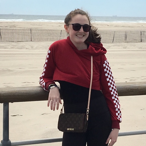 Cropped hooded dark red top, size M - Picture 4 of 9